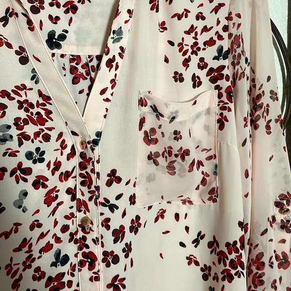 Women’s size medium sheer pink, and red candies button-down shirt - Picture 4 of 15